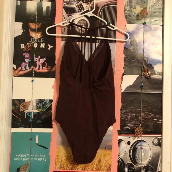 Abercrombie&Fitch Maroon Bodysuit Lace Tank Top - Picture 3 of 5